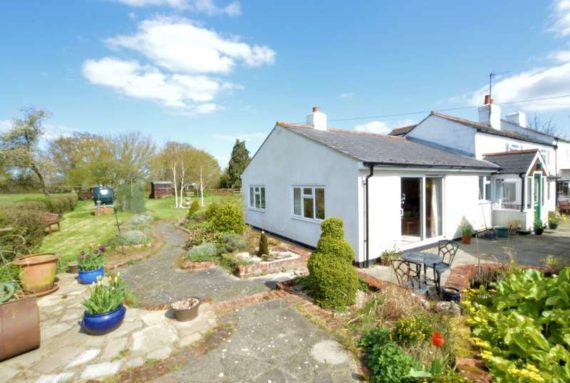 1 Bedroom Detached